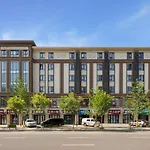 Nost Algia S Hotel Near University Of Chinese Academy Of Social Sciences - Near Peking Man Site At Zhoukoudian,, Shidu Scenic Spots, Free Ice Cream, Mineral Water, Coffee, Snacks And Laundry Service, Free Gymnastic, English Communication Well
