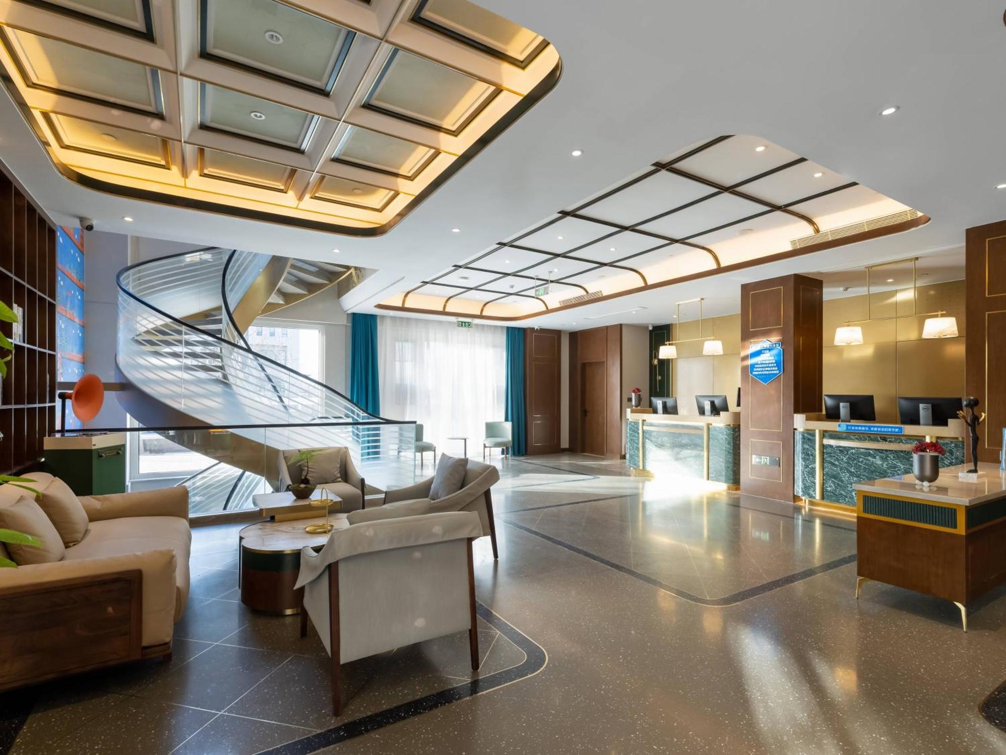 Hotel Nost Algia S Near Of Chinese Academy Of Social Sciences - Near Man Site At Zhoukoudian,, Shidu Scenic Spots, Free Ice Cream, Mineral Water, Coffee, Snacks And Laundry Service, Free Gymnastic, Communication Well 4*